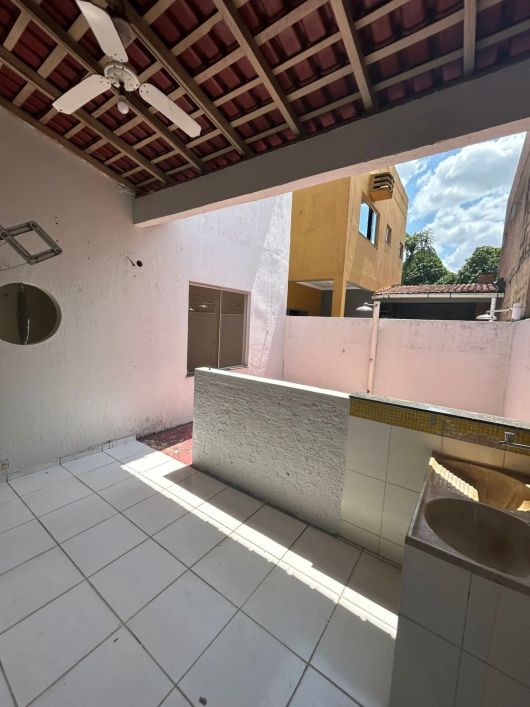 CASA CIDADE JARDIM I 📍Av. Augusto Montenegro