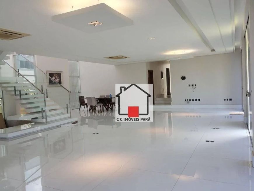 Casa no Água Cristal, 1.000 m², 5 Suítes, à veada, Val-de-Cães, -Belém/PA