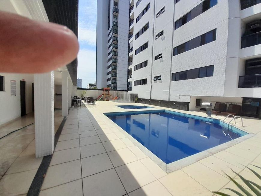 "Ed Turmalina" 197m² andar baixo, salão todo c/ sacada, 4/4 (2 suítes) área cond. completa, Umarizal