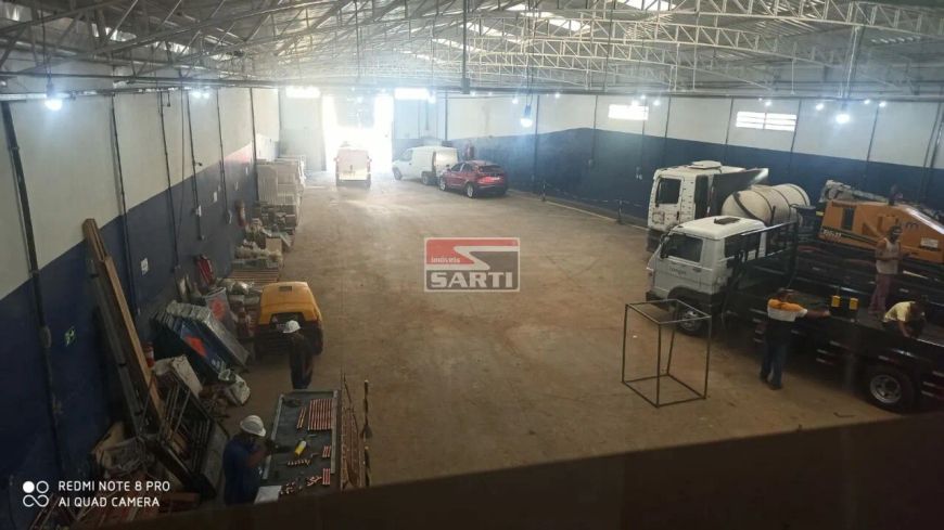 PARA VENDA OU PARA LOCAAÇÃO GALPÃO COMERCIAL COM FORÇA TRIFÁSICA LOCALIZADO NO BAIRRO DO IMIRIM