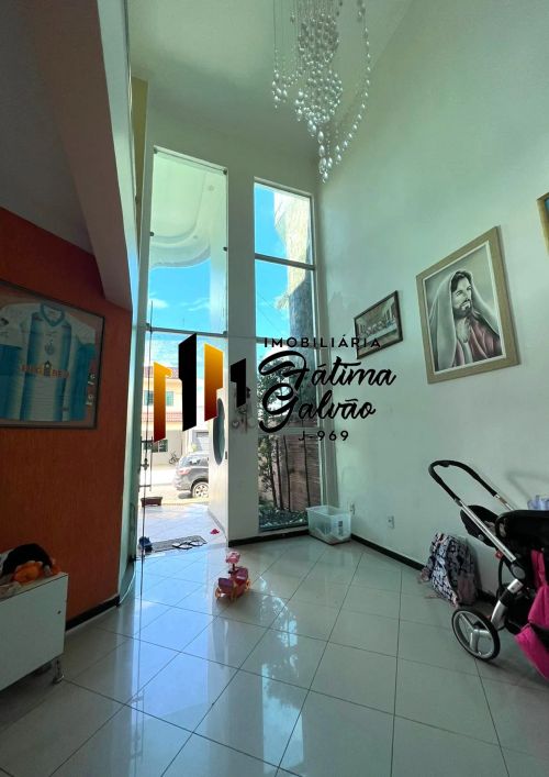 Vendo Linda Casa no Cond. Lion Ville
