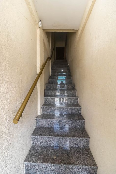Prédio Residencial e Comercial