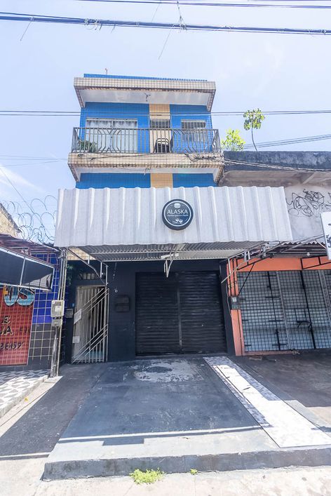 Prédio Residencial e Comercial