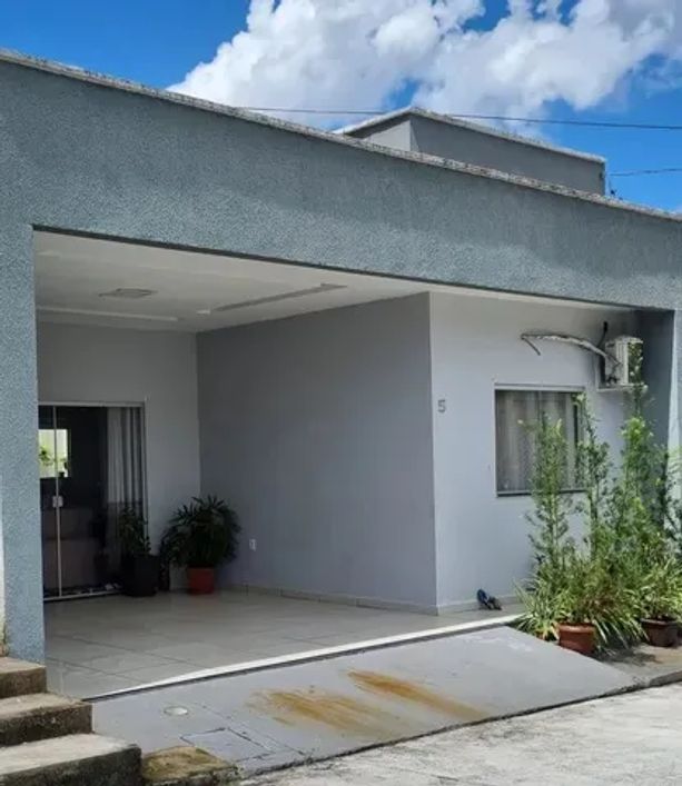 VENDO CASA- JARDIM PORTUGAL- PARQUE GUAJARÁ