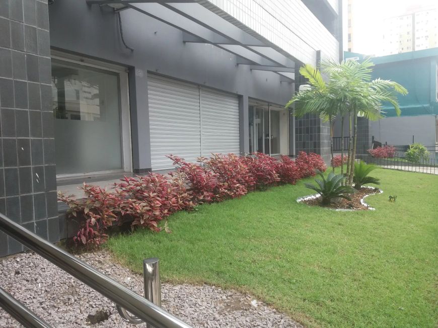 Ed "Palladium Center" Loja e sobre loja 64m² com vitrine, banheiro, garagem - Nazaré, 2 garagem.