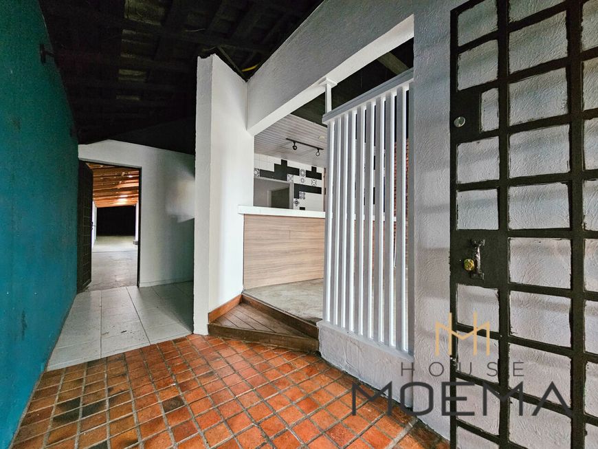 Entre em contato e visite esse e outros imóveis!
