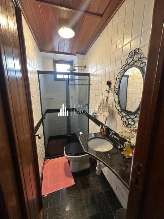 Triplex para venda tem 430 metros quadrados com 1 quarto em Batista Campos - Belém - PA