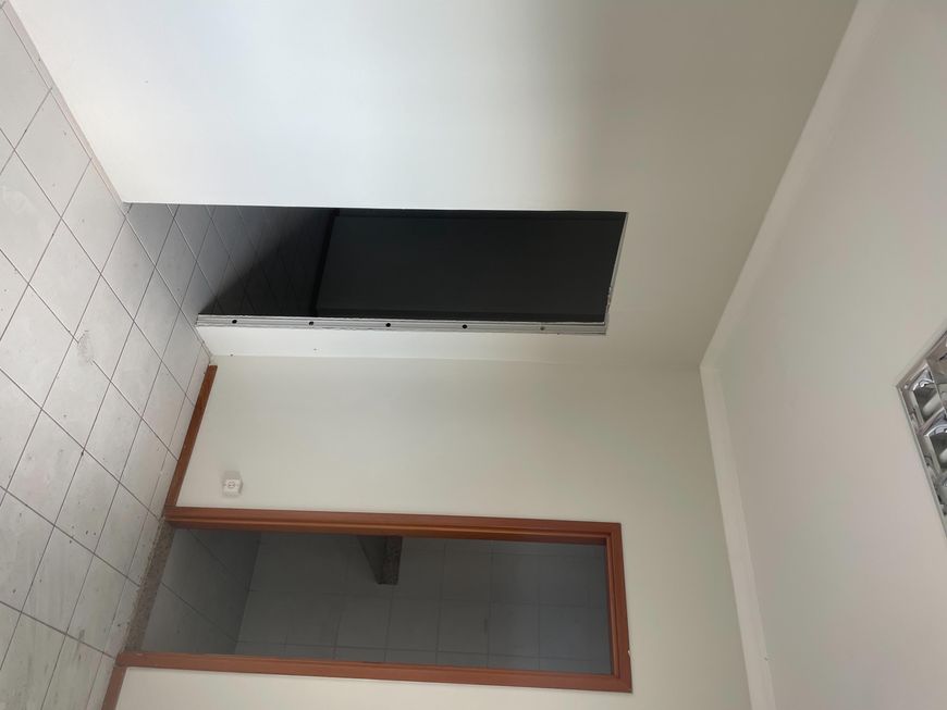 Vendo Sala com 33 Mt2 no ed. Síntese 21