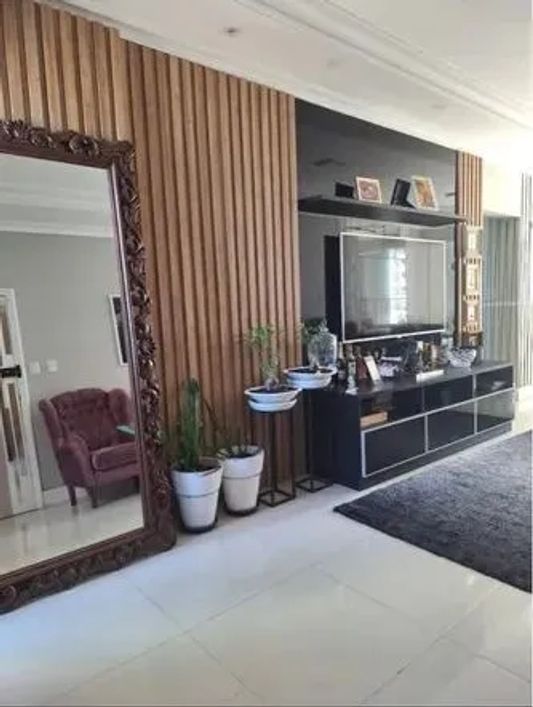 Apartamento Ed. Chopin com 3 suítes - Batista Campos, Belém - PA