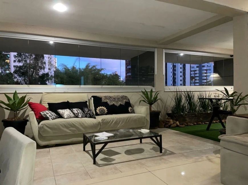 Apartamento à Venda com 185m², 3 dormitórios, 3 suítes, 3 salas e 3 vagas