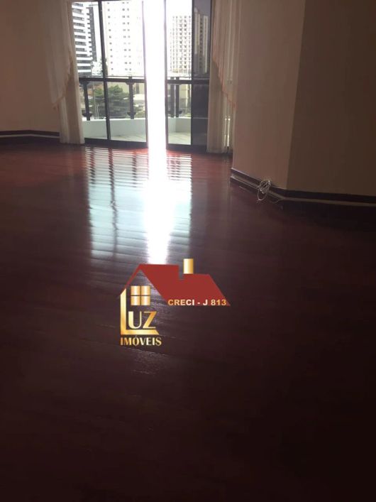 Edifício Luigi Donadio, 158m², 3 suítes, 2 vagas, Batista Campos