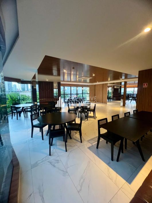 MARAVILHOSO APARTAMENTO NO EDIFÍCIO FELICITÀ