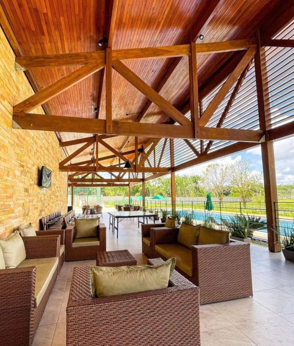 Vendo Lote no Condomínio Jardins do Lago - 200m²