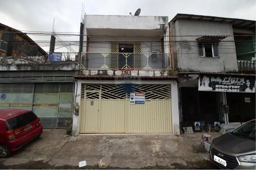 CASA EM CANUDOS COM 3 QUARTOS SENDO 1 SUÍTE