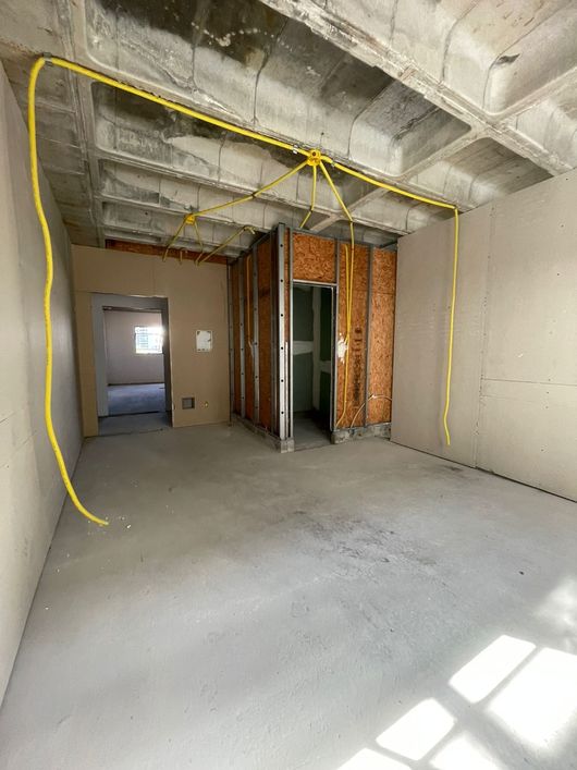 Vendo sala comercial no Porto Quality com 27 m2