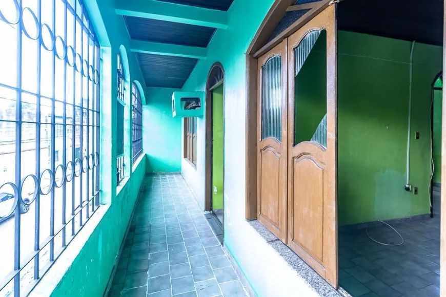 Casa Espaçosa à Venda em Belém, no Bairro do Souza