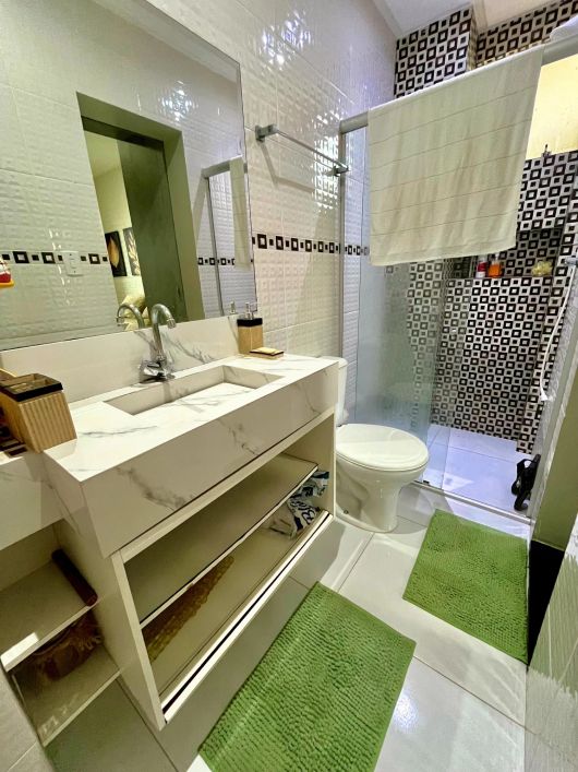 Vendo Apartamento na batista campos - 3 Suites - andar alto - amplo - Armarios - 03 Vagas