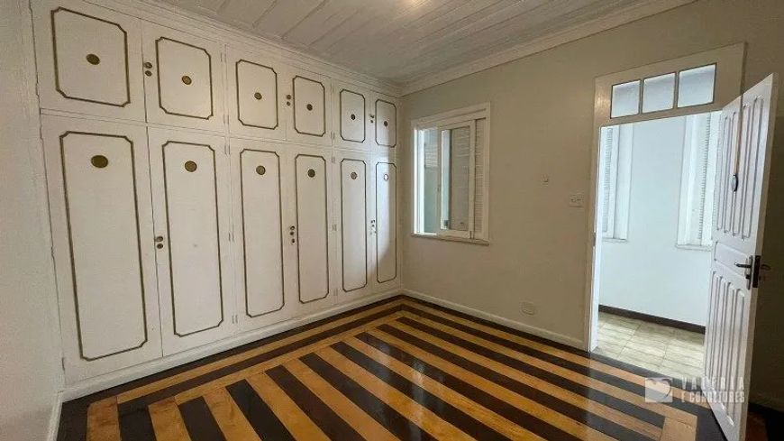 Casa para venda no Reduto, residencial ou comercial.
