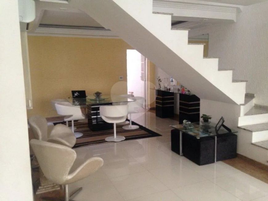 Casa com 4 quartos à venda em Vila Firmiano Pinto - SP