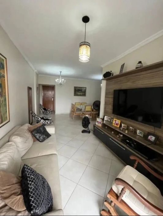 vendo no Ed. Petrópolis com 3 quartos e 1 suíte com 109m²