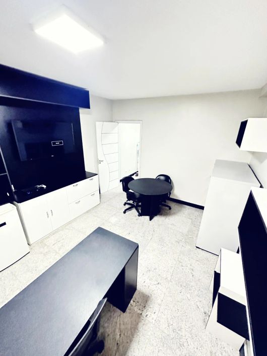 Vendo Sala Comercial Mobiliada no Edifício Next Office - R$ 280.000,00 (somente a vista)