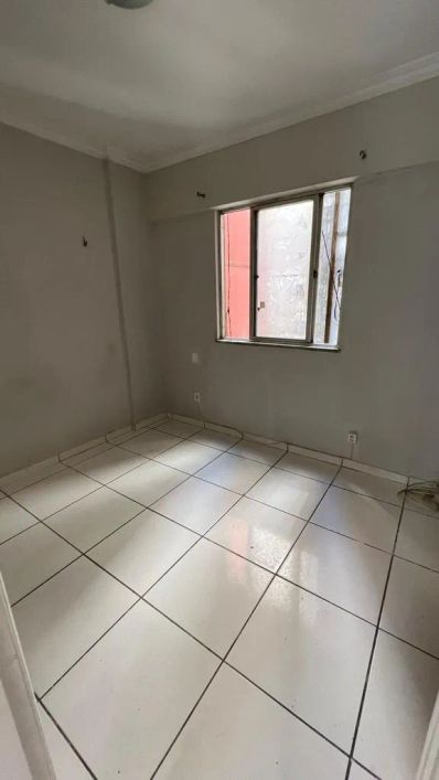 VENDO APARTAMENTO 2/4 NO EDIFÍCIO TEACHER ROUSE Marco - Belém - PA