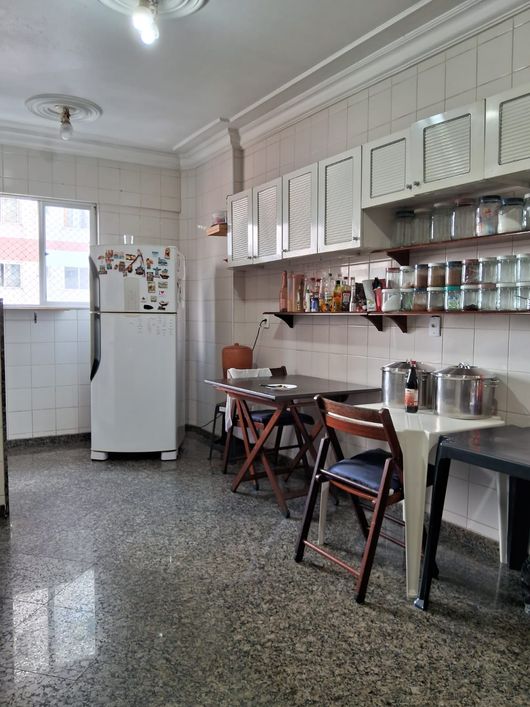 Vendo Domingos González 137m² - 3/4 sendo 1 suíte, Bairro Batista Campos.