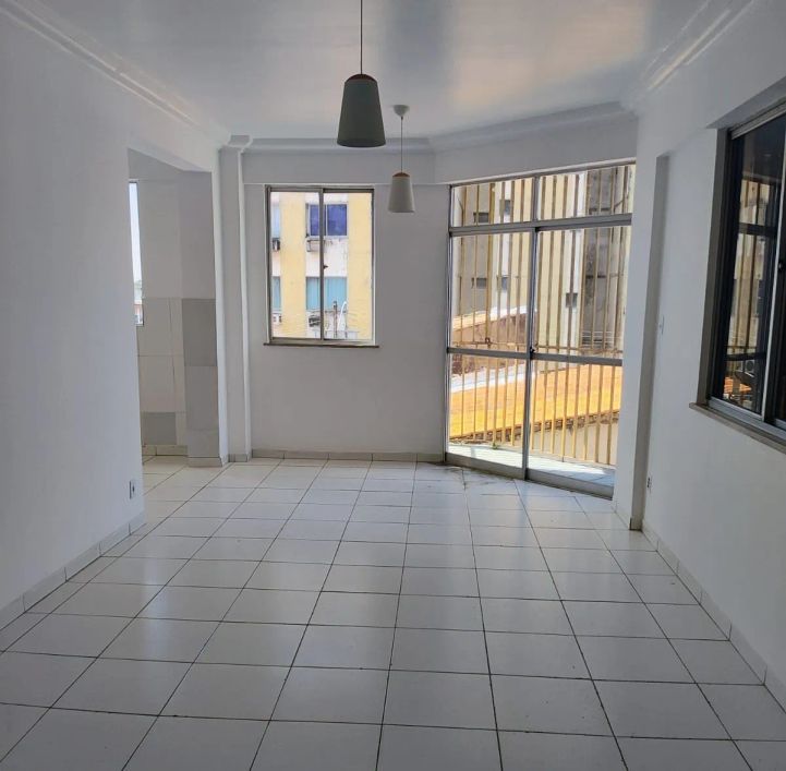 Vendo Apto com 3 Quartos, 140m², Nascente, Documentado, Ed. Paulina