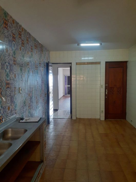 APARTAMENTO - EDF.ACATAUASSU NUNES/ Batista Campos