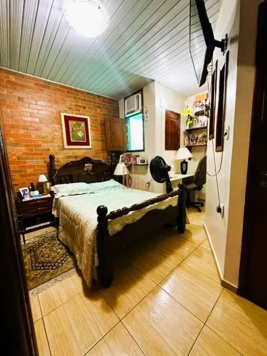 Casa semimobiliada no Reduto com 55m² e 2 Quartos sendo 1 Suíte - 2 pavimentos