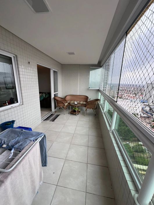 Ed. Petrópolis a venda de 3/4 quartos andar alto com suíte no bairro do marco