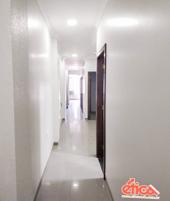 Imovel comercial na av. joão paulo ii em 02 pavimentos med 225,00 m²