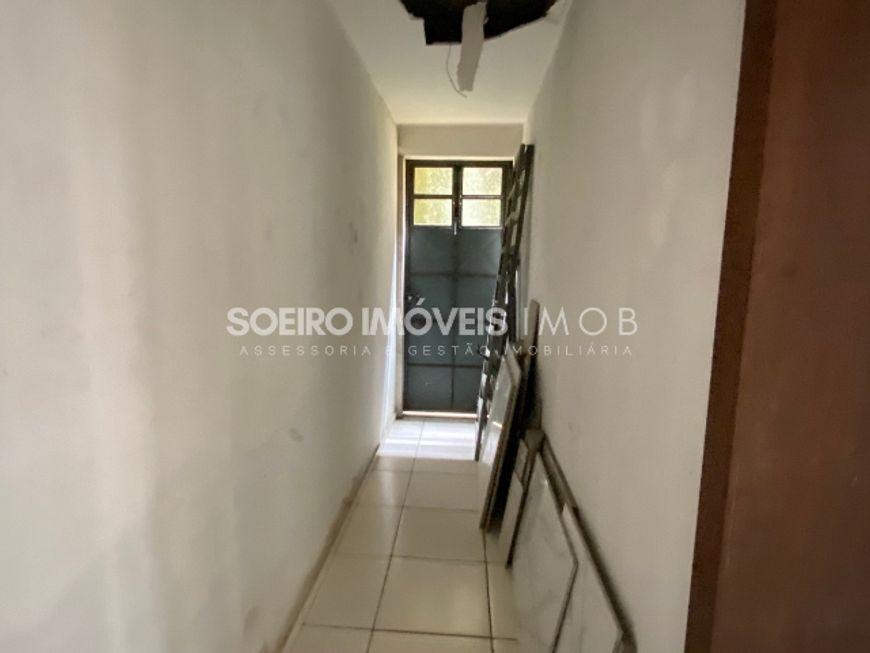 Comercial/Industrial de 550 metros quadrados no bairro Val-de-Cães