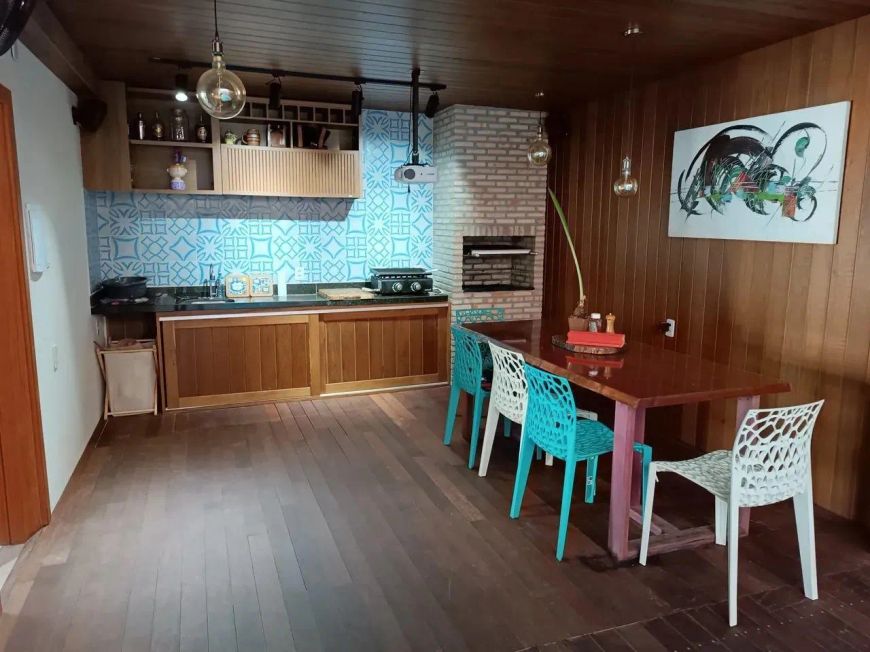 Casa na Batista Campos com 3 quartos sendo 1 suíte - Batista Campos em Belém/PA -