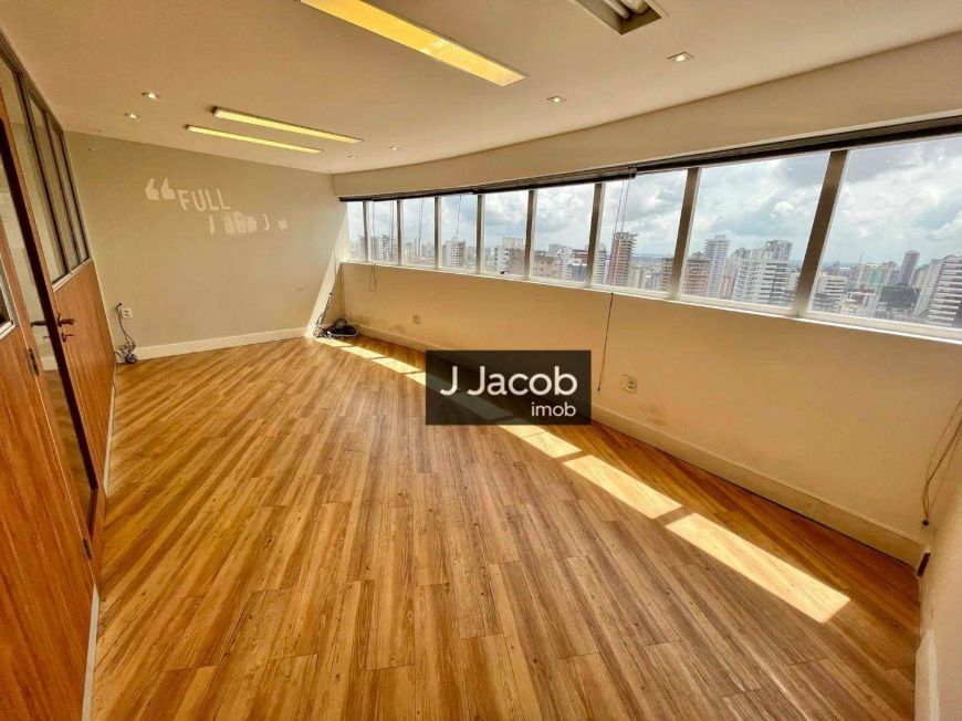 Vendo sala no Ed. Evolution - alugada por R$ 3.630/mês com rend. anual de 6.8 % do valor do imóvel