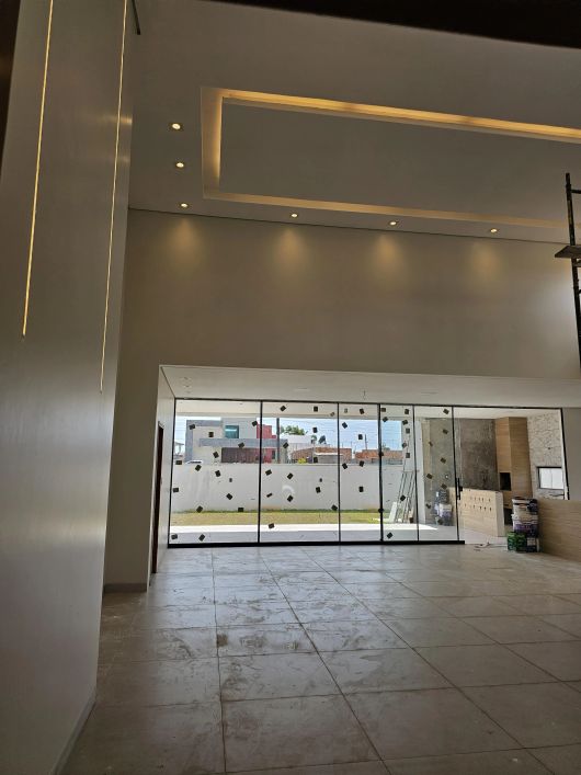 VENDO CASA NOVA EM CONDOMÍNIO COM ASSINATURA ALPHAVILLE EM BELÉM