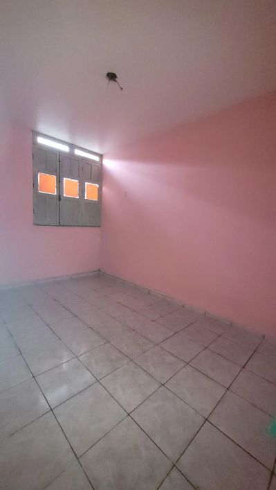 À vista vendo Apartamento estilo casa no Conj Costa e Silva