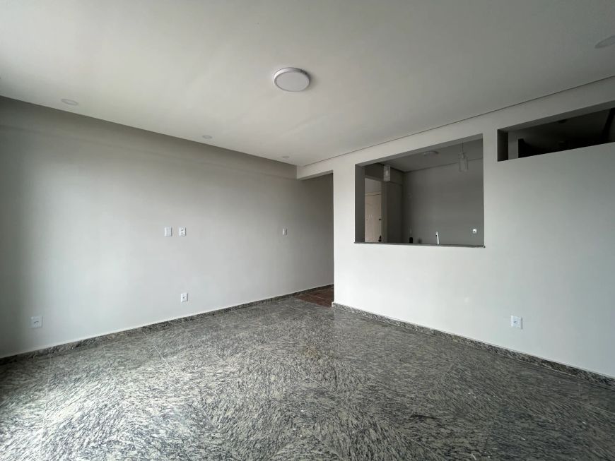 Apartamento 02 quartos no marco - Godoy -