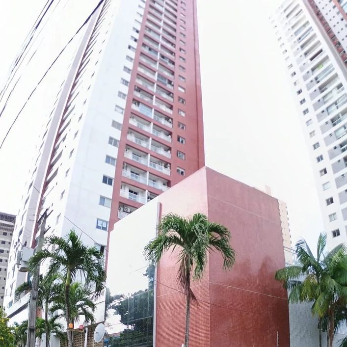 Vendo alto no Ed Torre Cenario