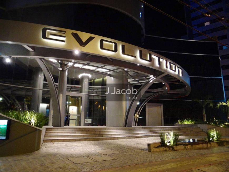 Vendo andar corporativo de 163 m² no Ed. Evolution alugado por 13.000 reais/mês, com rendimento anua