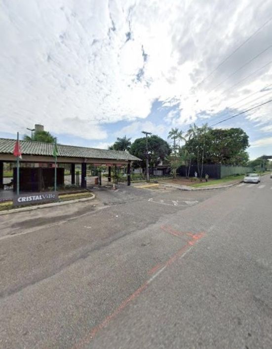 Vendo Belíssima Casa no Cristal Ville em Val-de-Cães - Belém - PA