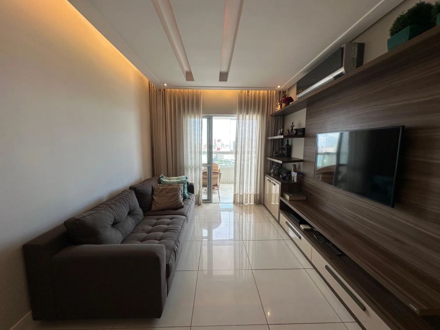 Apartamento a venda no Edifício Petrópolis - 3/4 - 1 suíte - 109m² - Marco