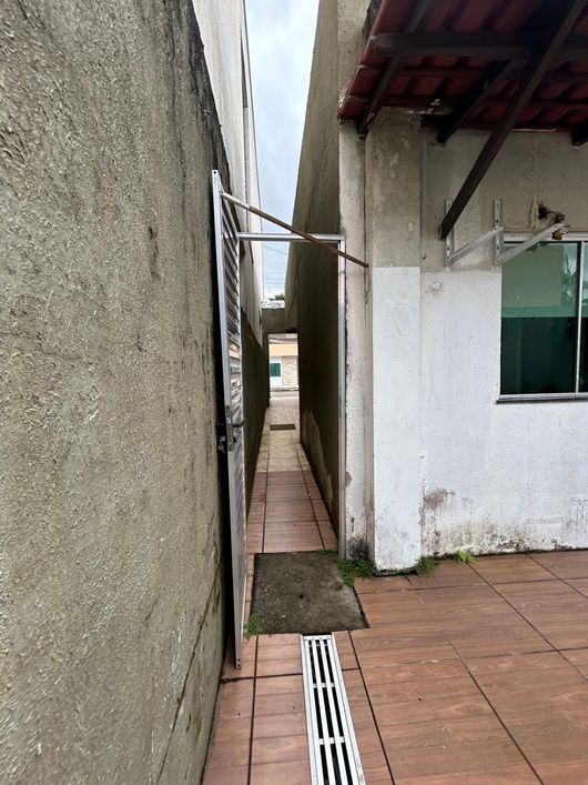 Linda Casa no Cond. Park Ville - Rod. Augusto Montenegro