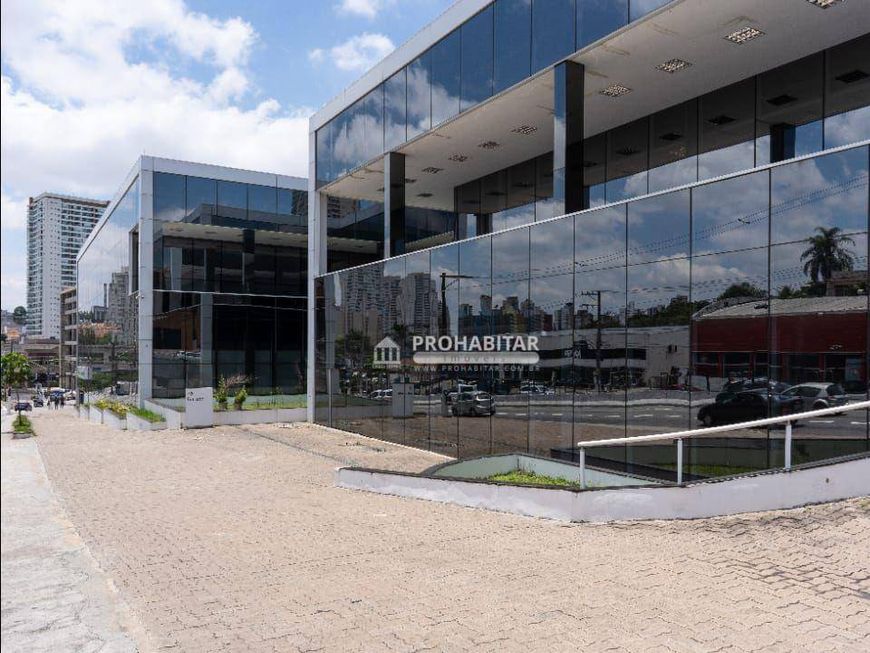 Vende/Aluga Prédio comercial em Vila Congonhas