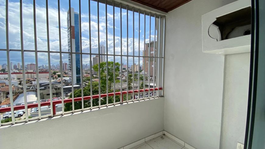 Apartamento no Edifício Alabrastro para venda, com 91 m2 de area privativa.