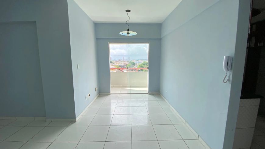 Apartamento no Edifício Alabrastro para venda, com 91 m2 de area privativa.
