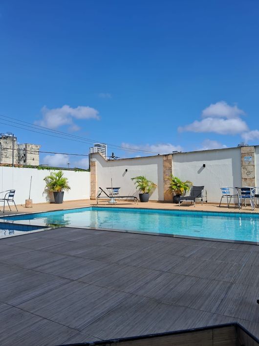 Apartamento amplo sacada , 132 m2 , 3 qtos sendo 1 suíte dependência completa e área de lazer