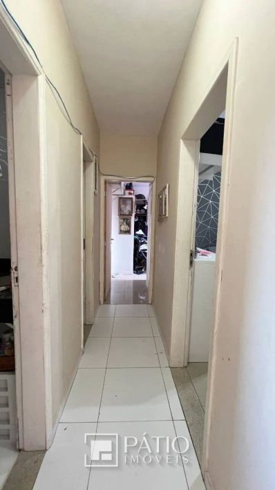 Amplo Apartamento em Batista Campos. 3 quartos sendo 1 suíte. Sem vaga.