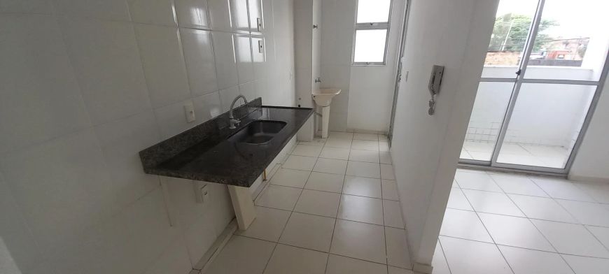 Apartamento á venda em Coqueiro
