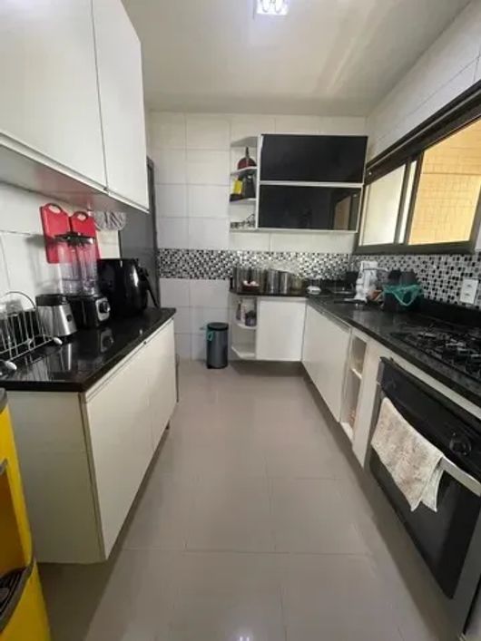 Imóvel para venda possui 156 metros quadrados com 4 quartos em Batista Campos - Belém - PA